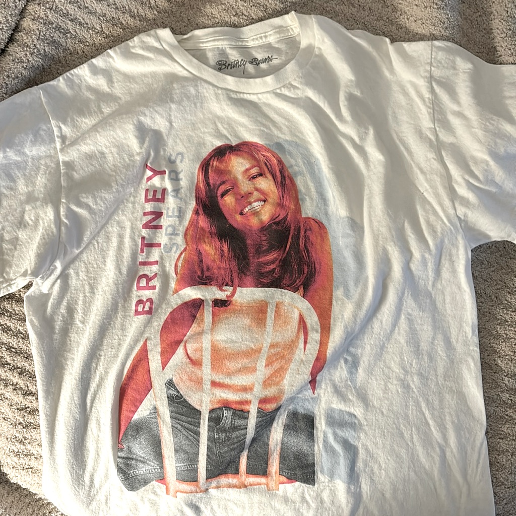 Britney Spears Graphic Tee